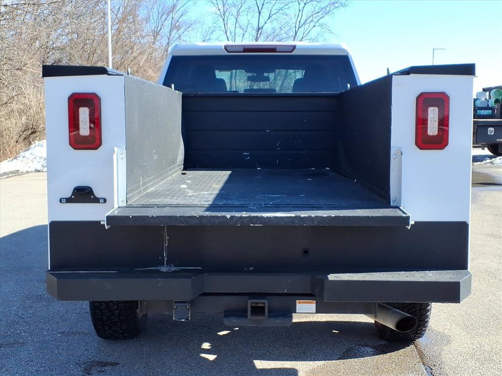 Used 2023 Chevrolet Silverado 2500 LT w/ Snow Plow Prep/Camper Package image 29