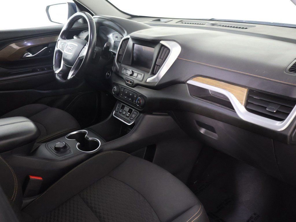 Used 2020 GMC Terrain SLE FWD image 24