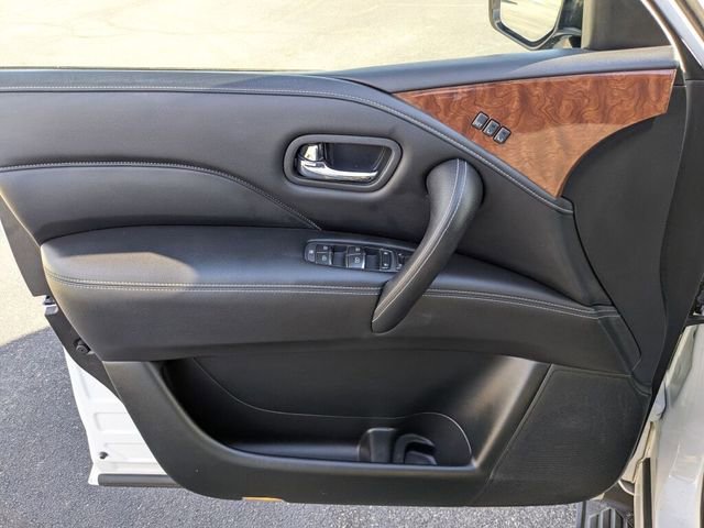 Used 2019 INFINITI QX80 Luxe image 31