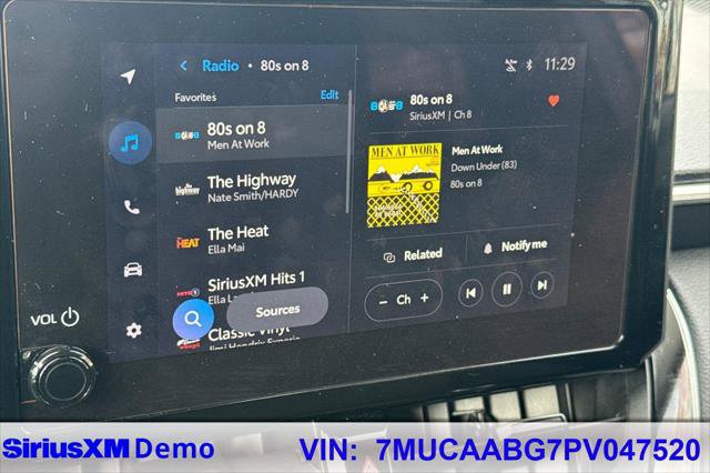 Certified 2023 Toyota Corolla Cross LE image 33