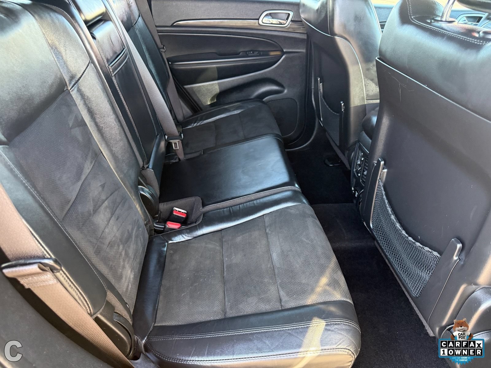 Used 2022 Jeep Grand Cherokee Laredo X AWD/4WD image 28