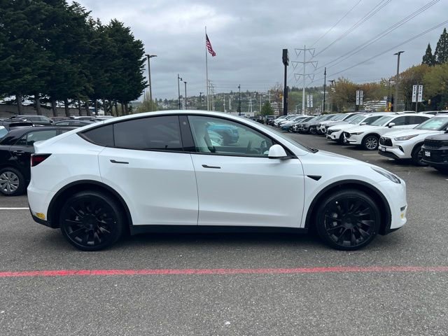 Used 2021 Tesla Model Y Long Range AWD/4WD image 6
