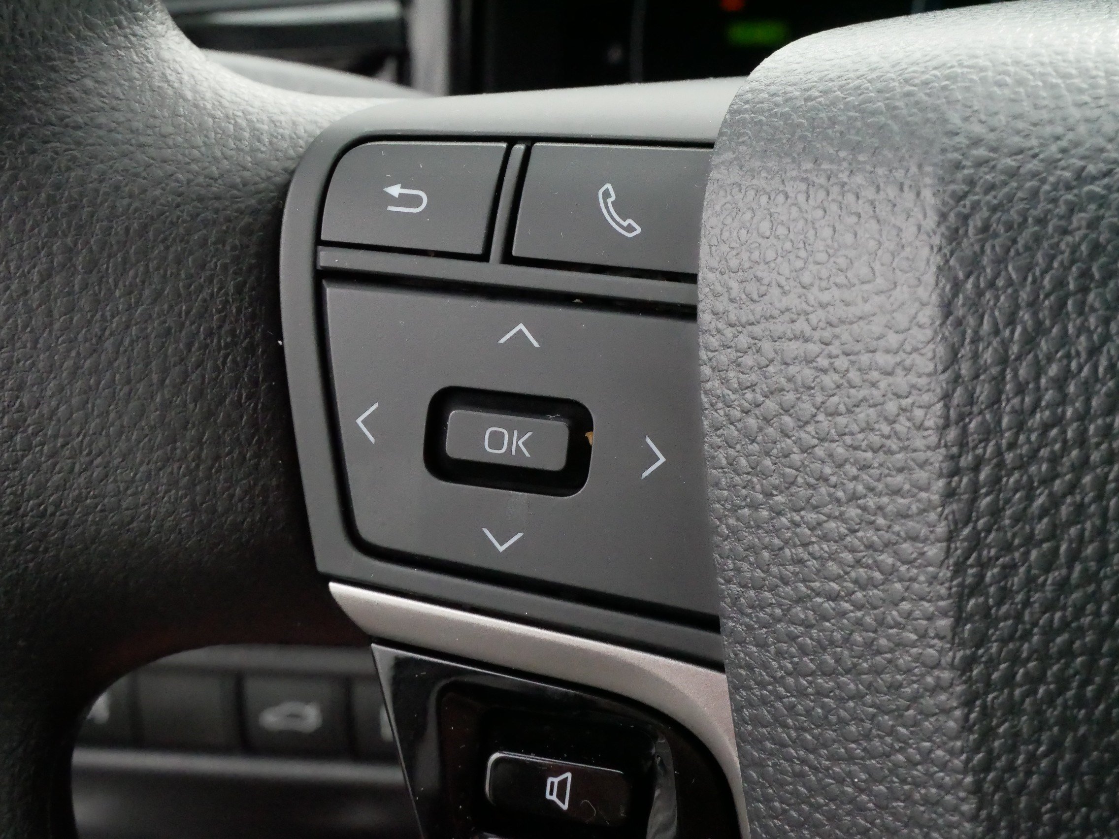 Certified 2026 Toyota Camry LE FWD image 27