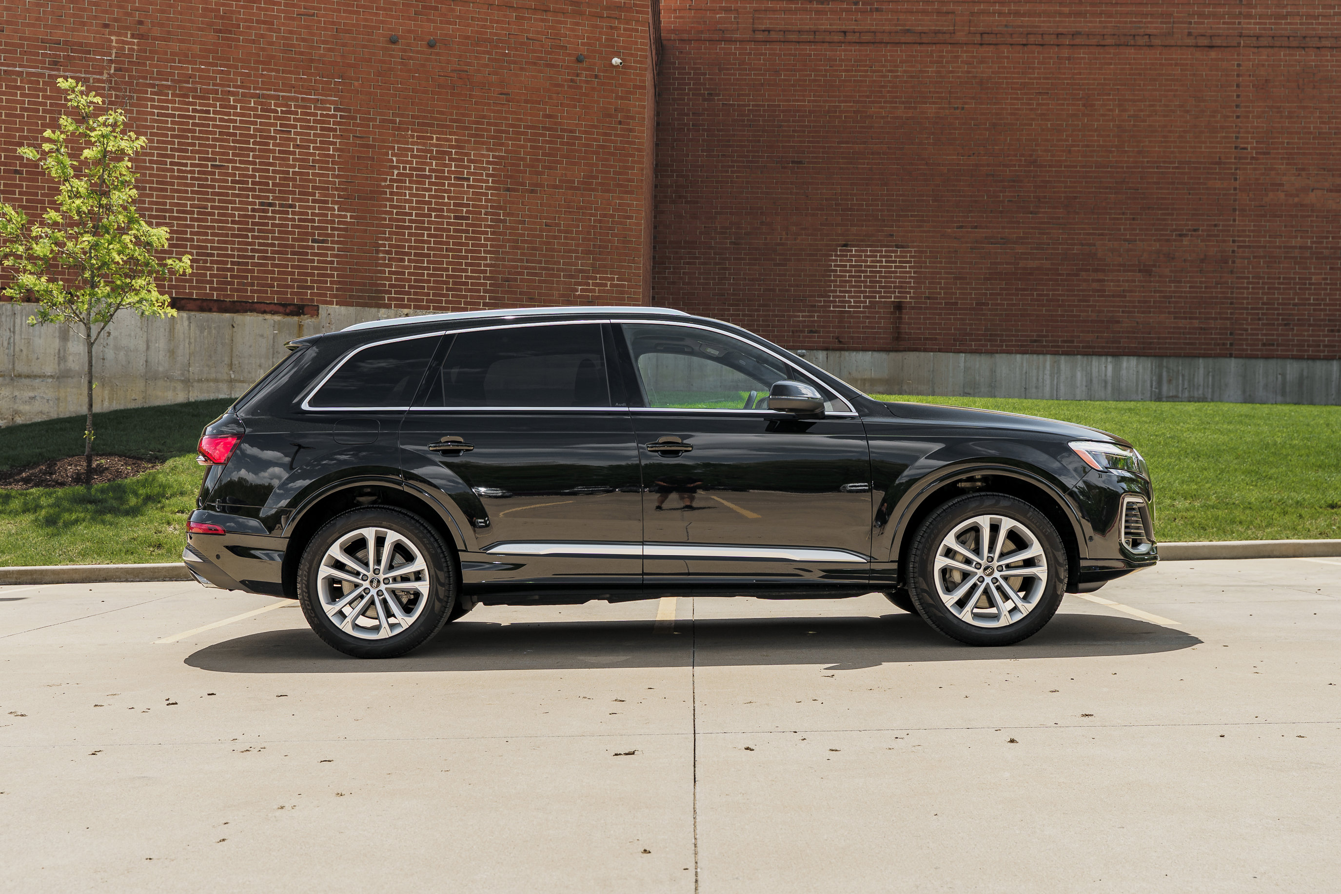 Used 2025 Audi Q7 3.0T Premium Plus w/ Premium Plus Package image 3