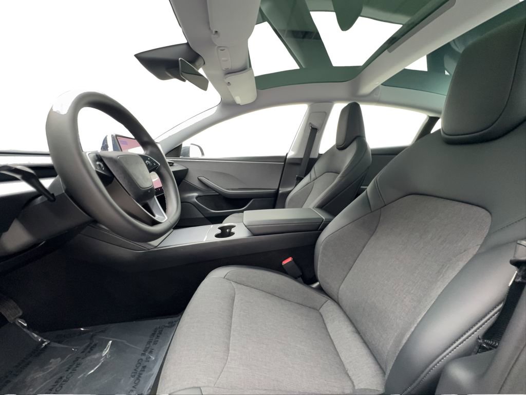 Used 2025 Tesla Model 3 image 20