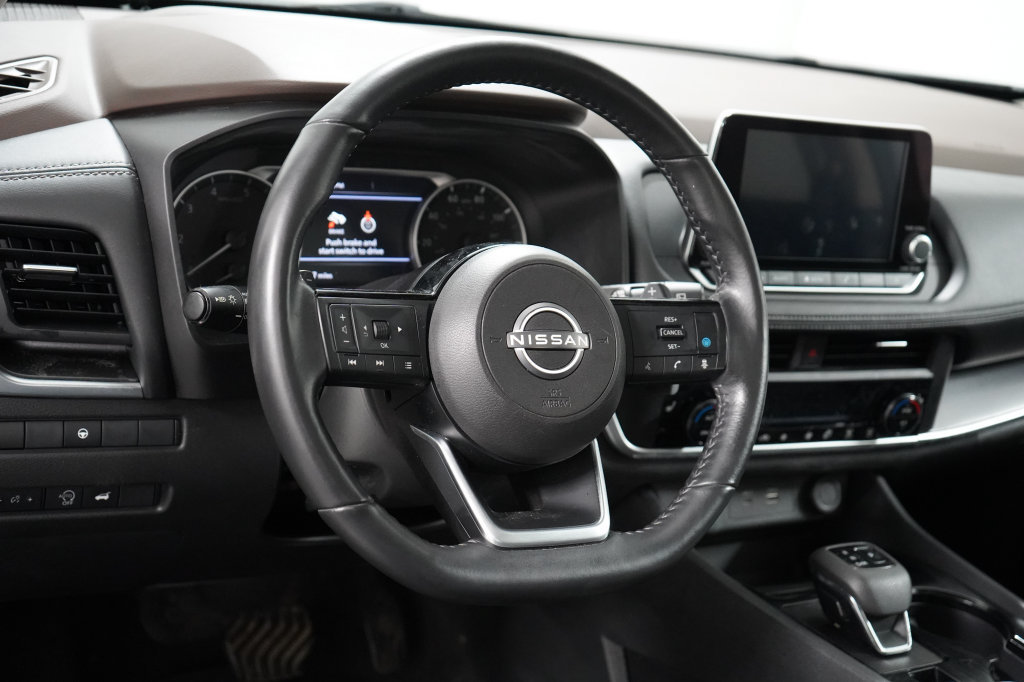 Used 2023 Nissan Rogue SV w/ SV Premium B Package AWD/4WD image 13