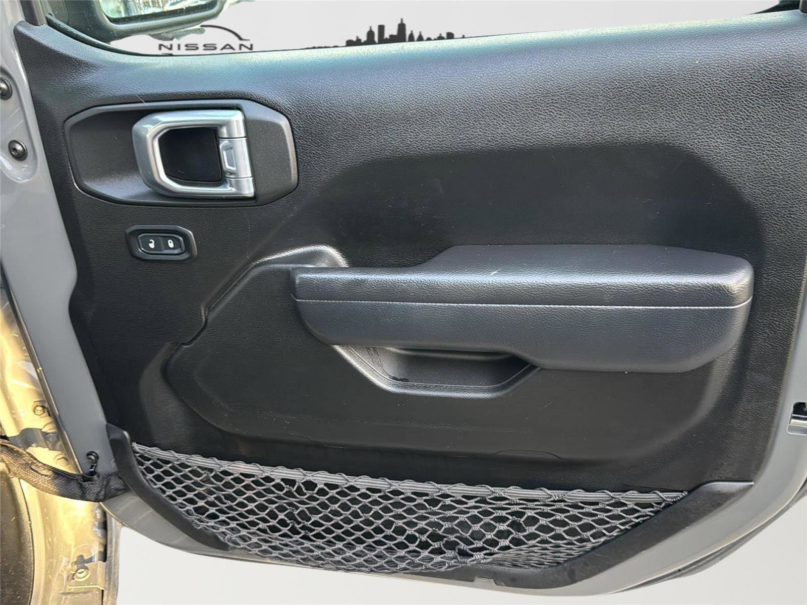 Used 2022 Jeep Gladiator Sport image 33