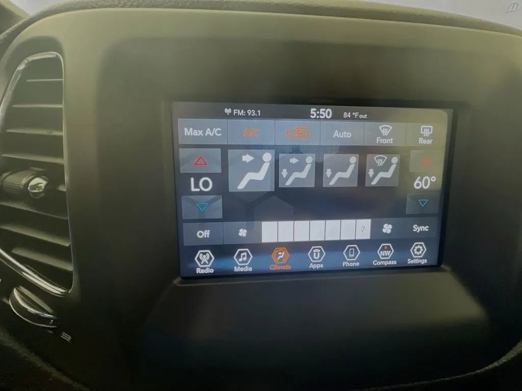 Used 2019 Jeep Compass Sport AWD/4WD image 31
