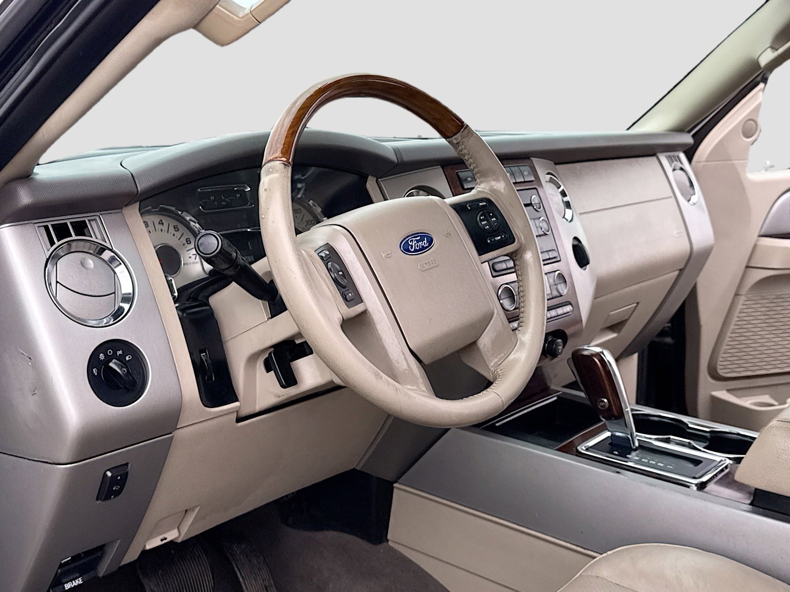 Used 2008 Ford Expedition Limited RWD image 4