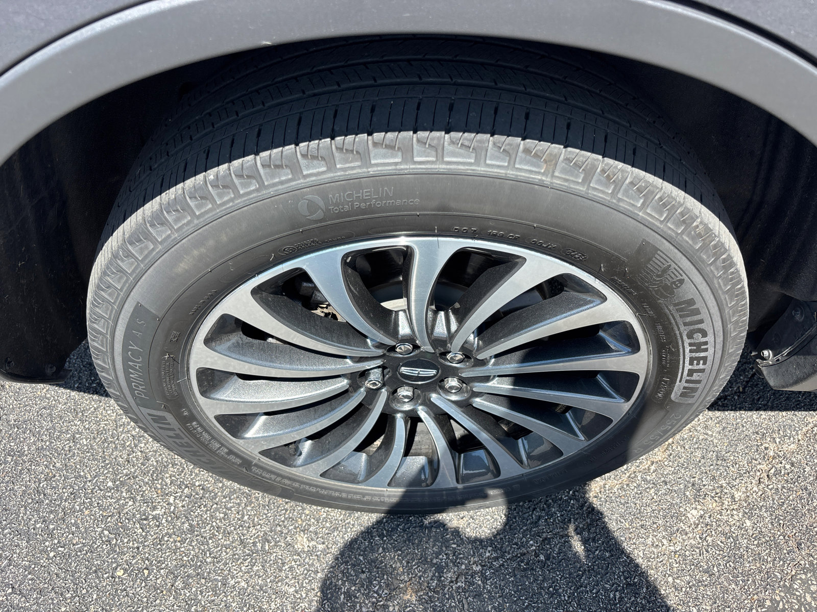 Used 2023 Lincoln Aviator Reserve w/ Elements Package Plus AWD/4WD image 10
