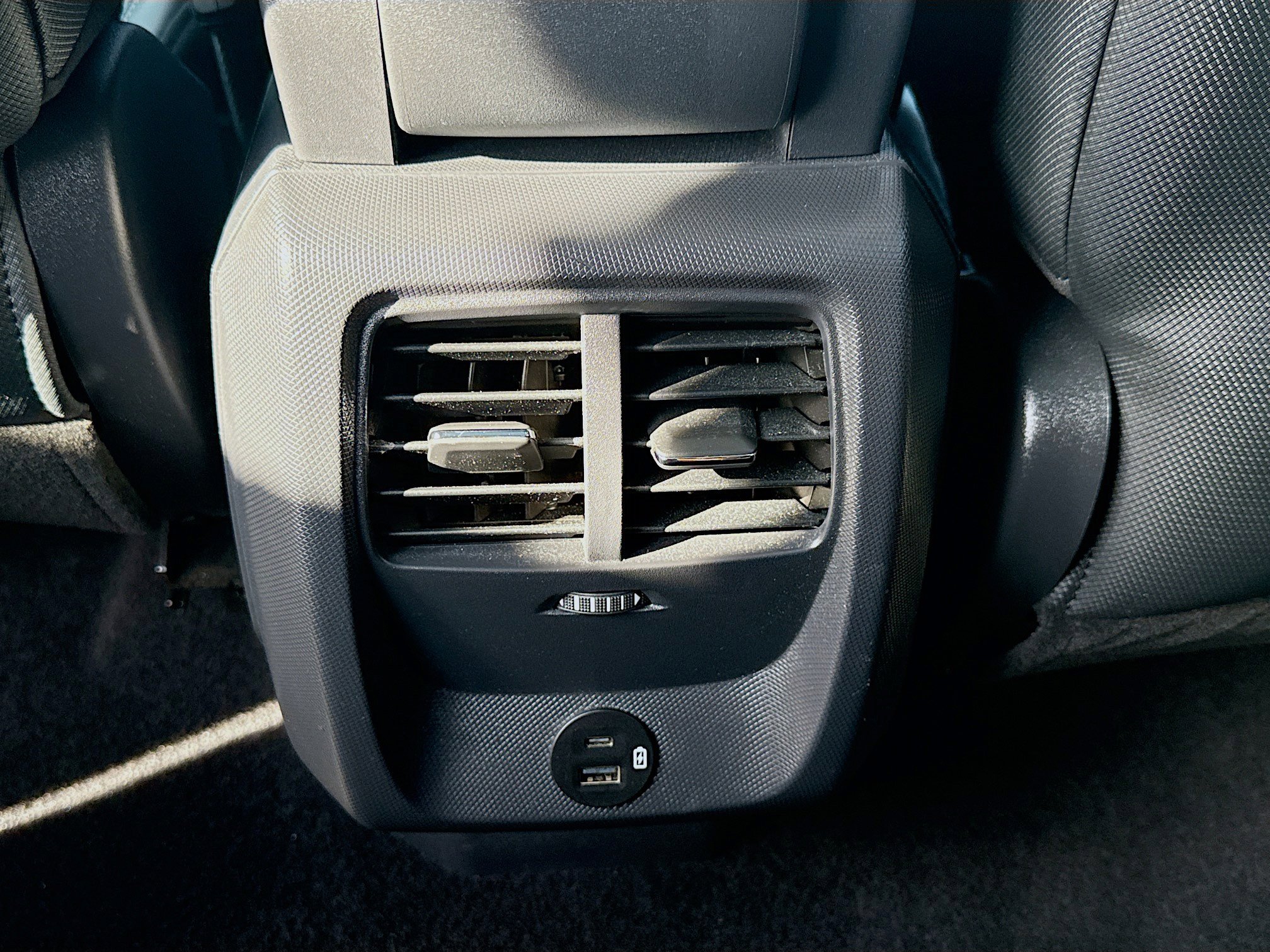 Used 2023 Ford Mustang Mach-E Premium image 23