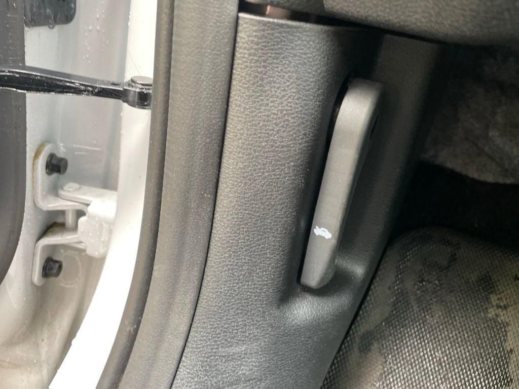 Used 2025 Kia Sportage X-Line w/ Premium Package image 19