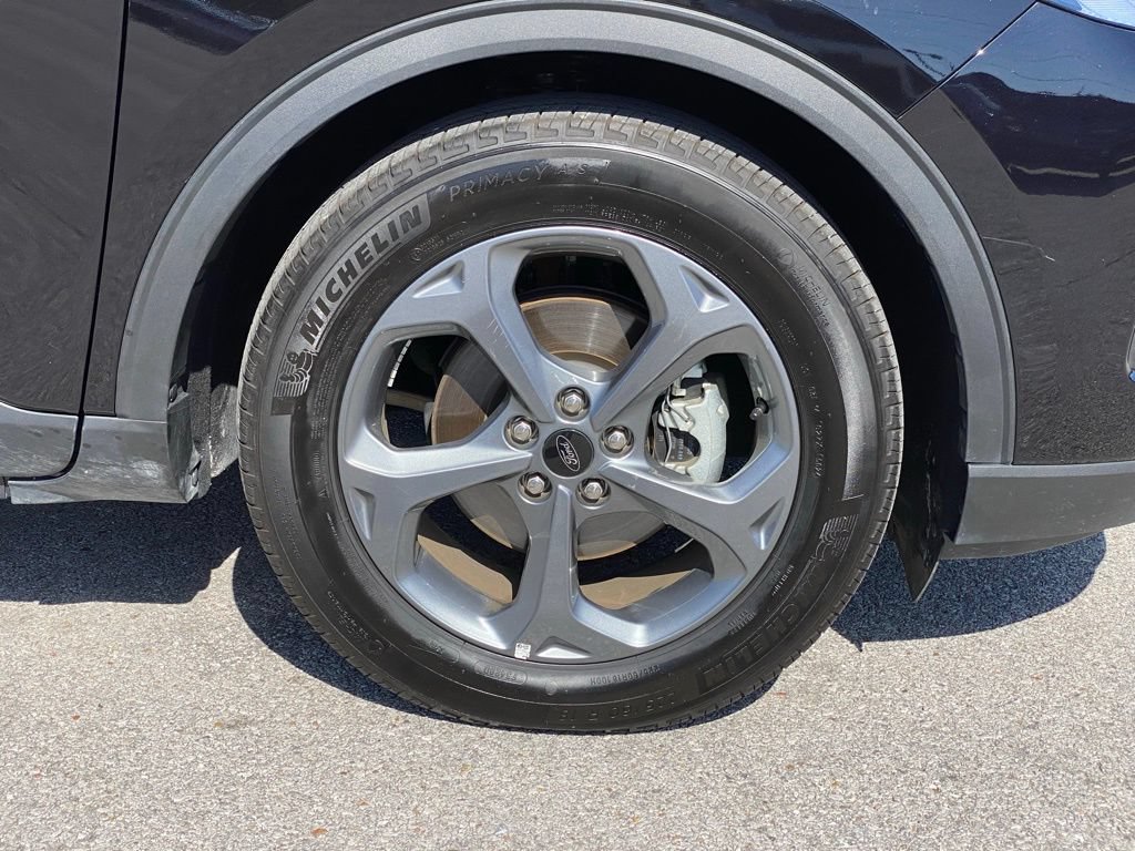 Used 2025 Ford Escape ST-Line FWD image 34