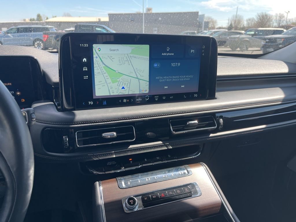 Used 2025 Lincoln Aviator Reserve w/ Equipment Group 201A image 19