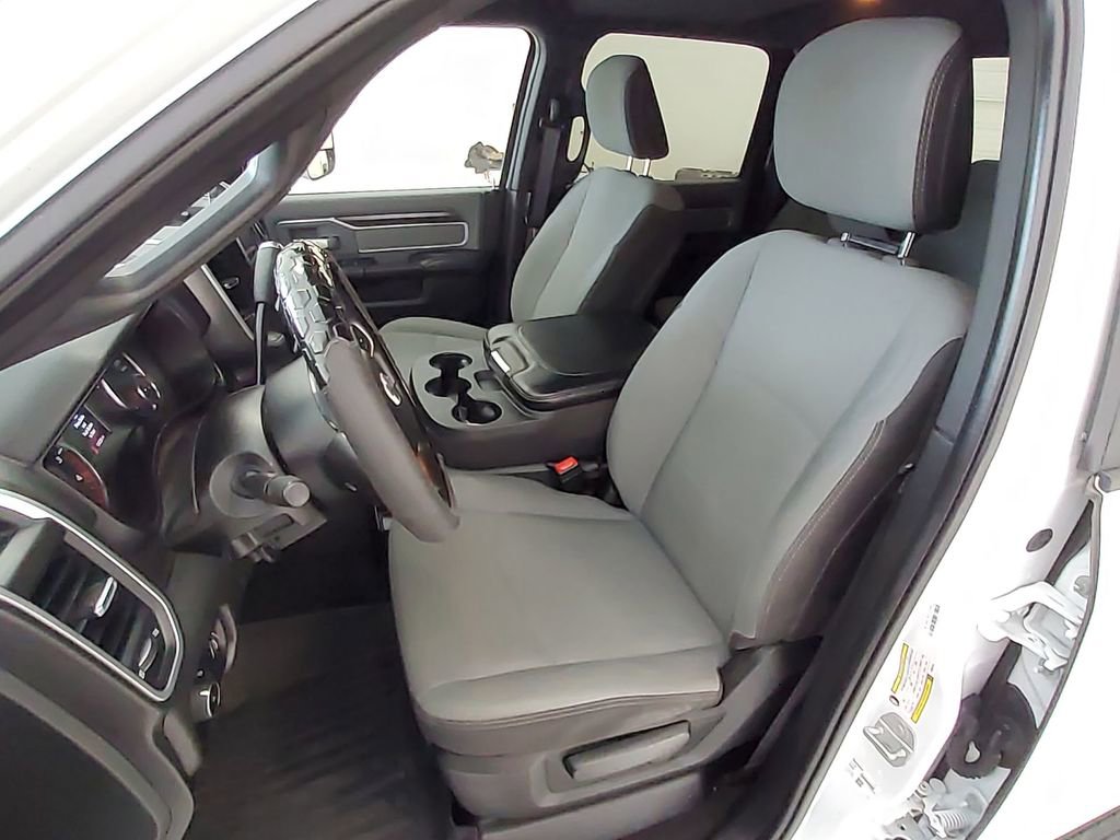 Used 2022 RAM 3500 Big Horn AWD/4WD image 20