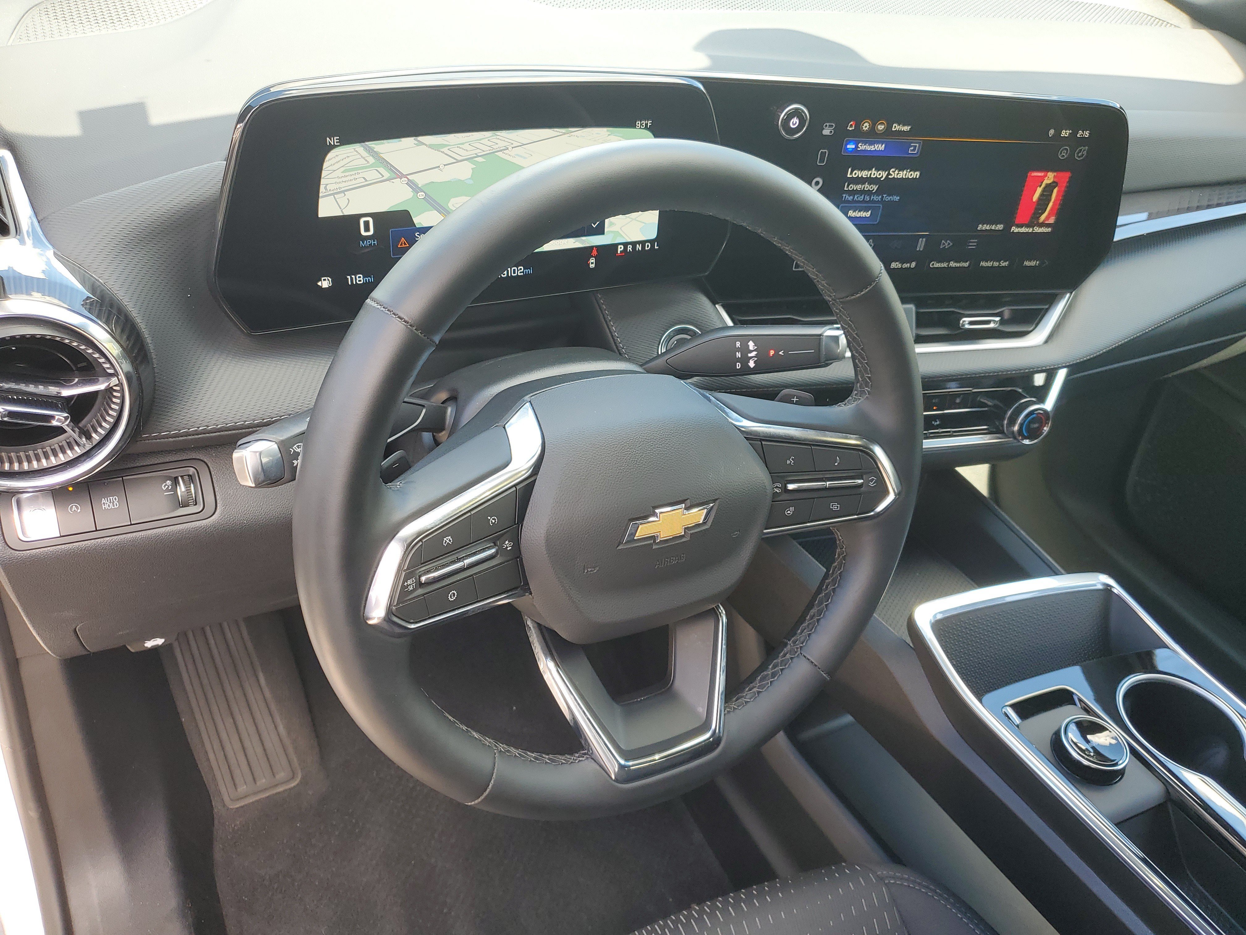 Used 2026 Chevrolet Equinox LT FWD image 15