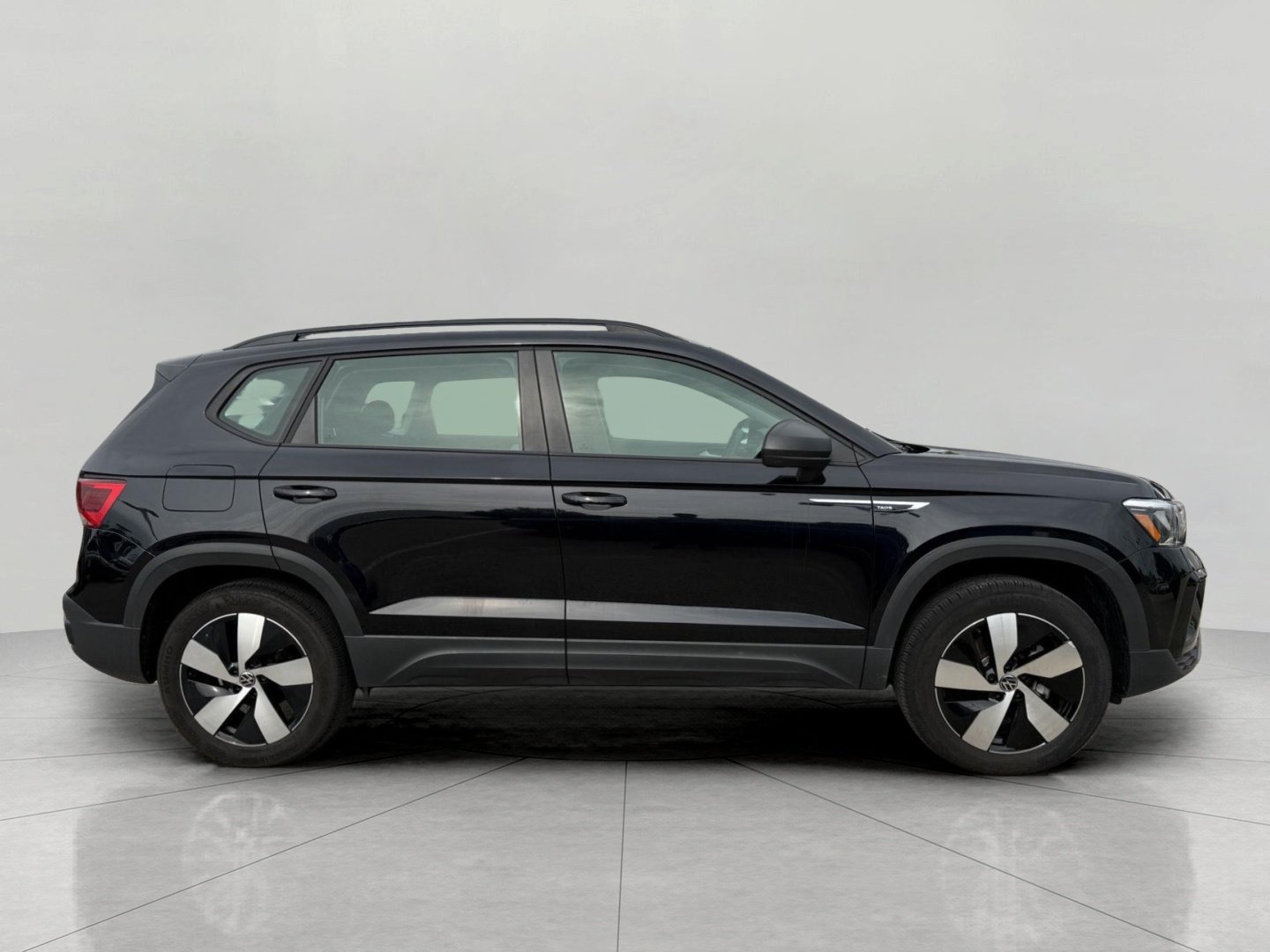 Used 2023 Volkswagen Taos S w/ Driver Assistance Package AWD/4WD image 12