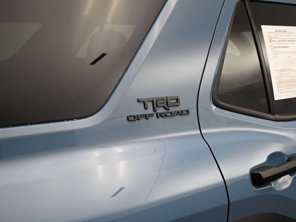 Used 2025 Toyota 4Runner TRD Off-Road Premium image 9