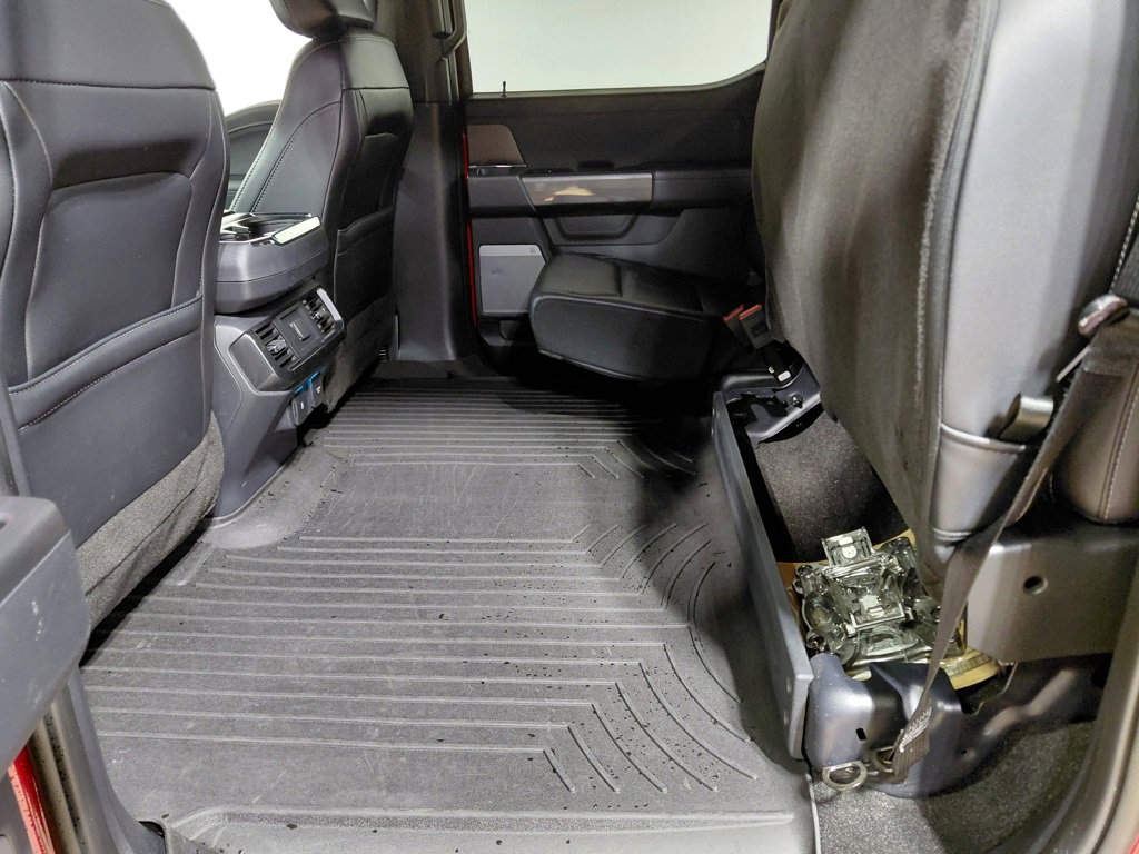 Certified 2022 Ford F150 XLT w/ Equipment Group 302A High image 45