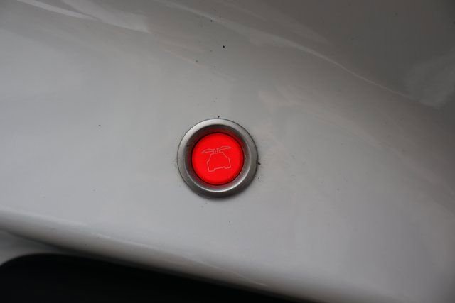 Used 2019 Tesla Model X Long Range image 31