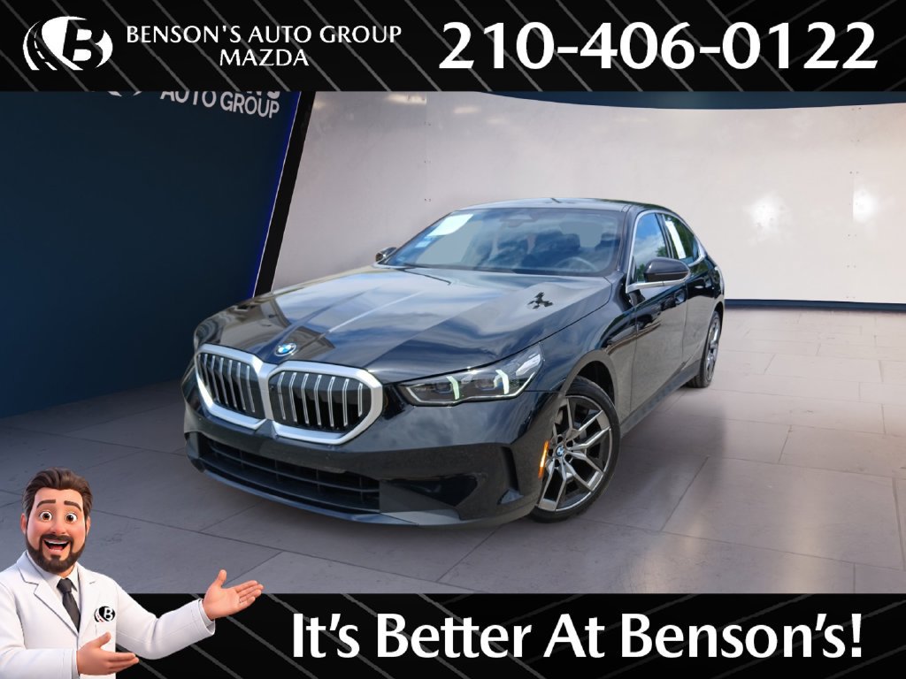 Used 2026 BMW 530i xDrive AWD/4WD image 1