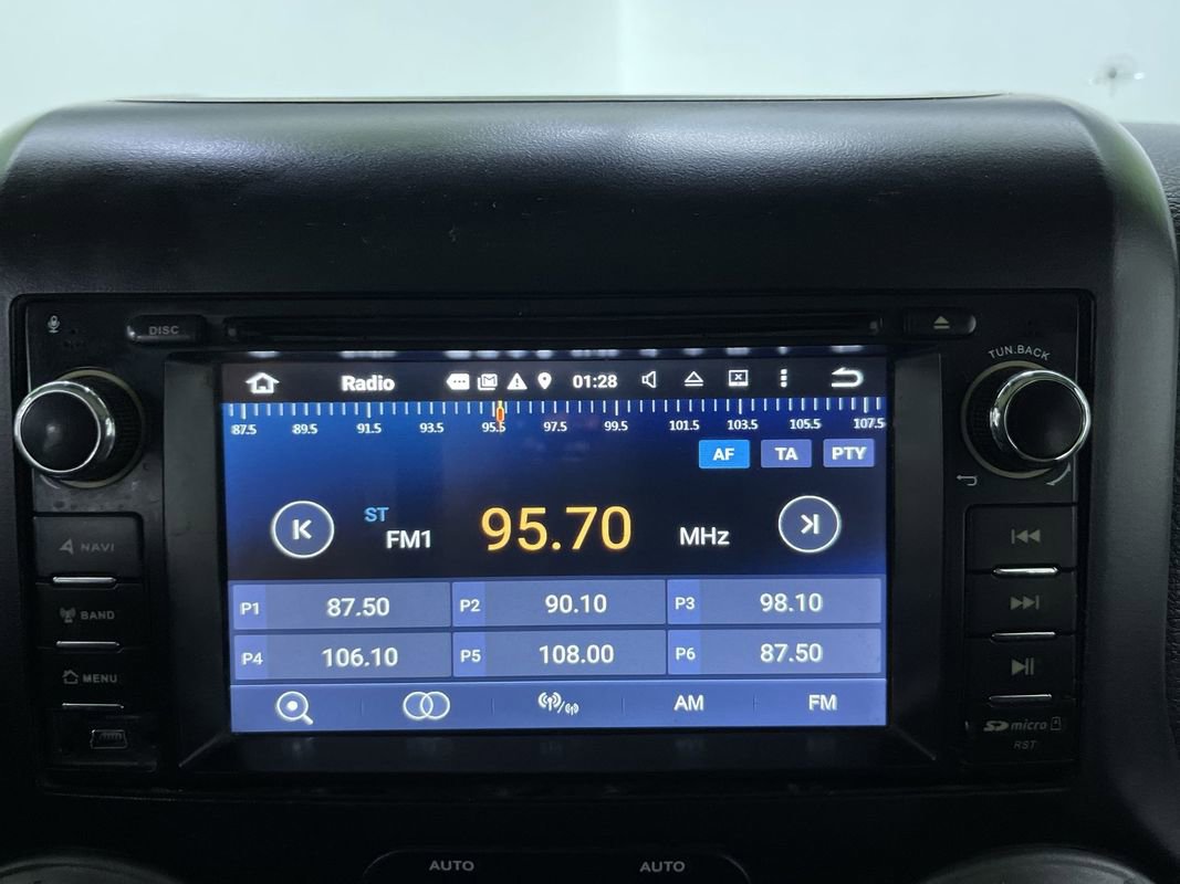Used 2013 Jeep Wrangler Unlimited Sport AWD/4WD image 20