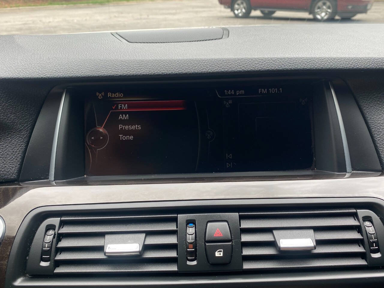 Used 2015 BMW 528i xDrive Sedan AWD/4WD image 29