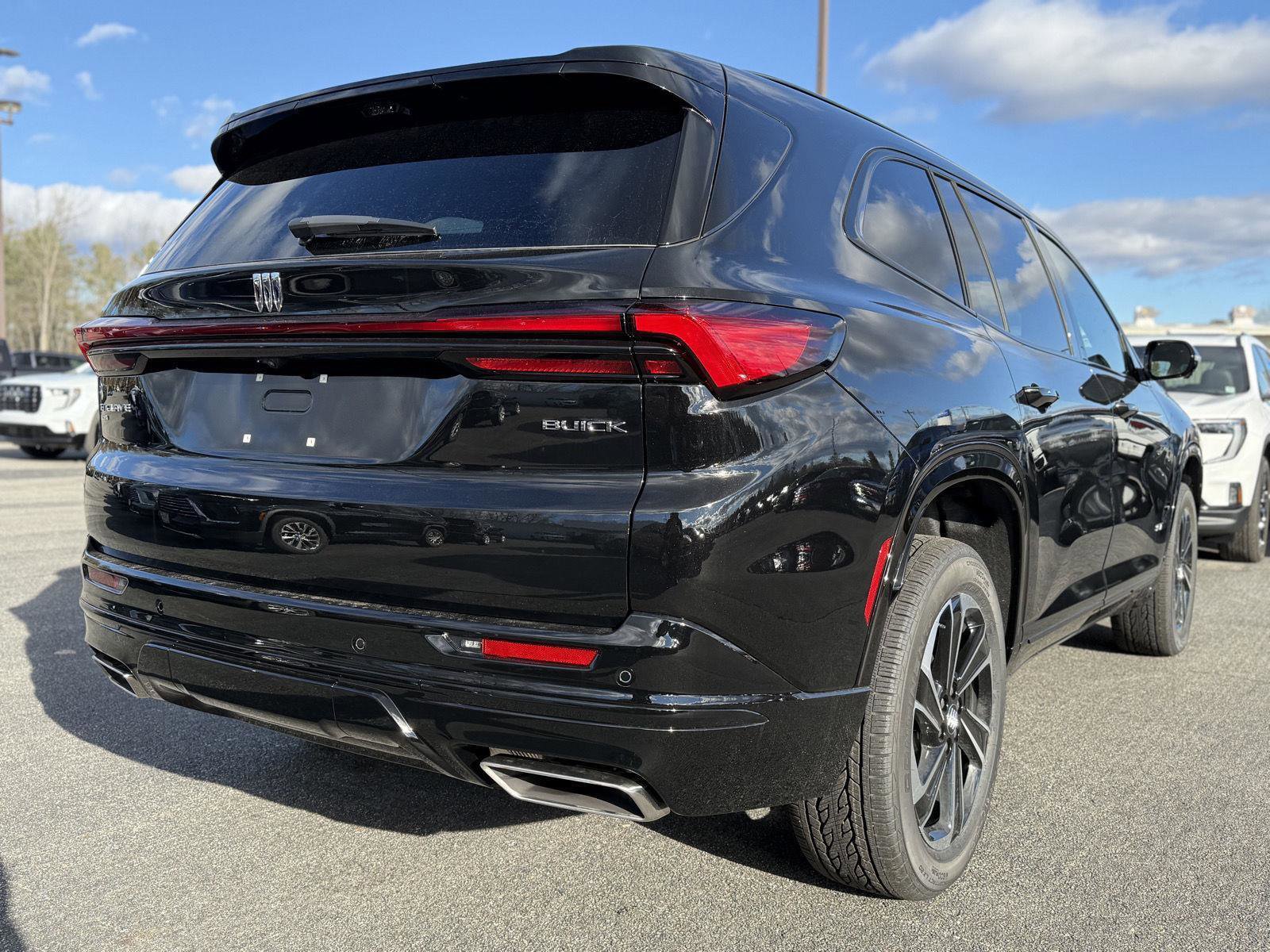 New 2026 Buick Enclave Sport Touring w/ Power Package image 5