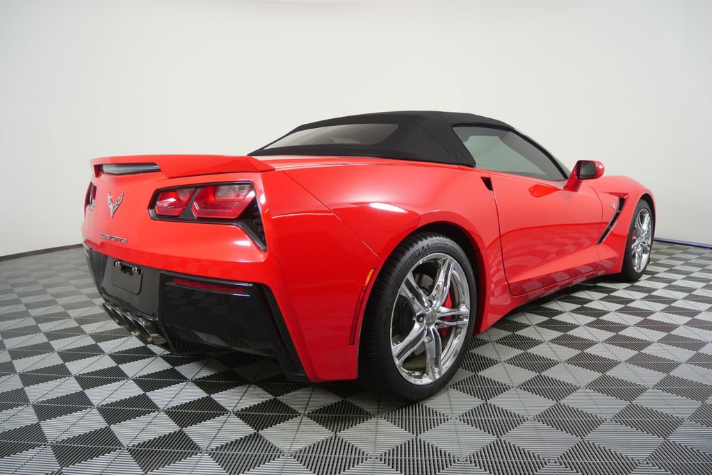 Used 2016 Chevrolet Corvette Stingray Convertible w/ 2LT Preferred Equipment Group image 4