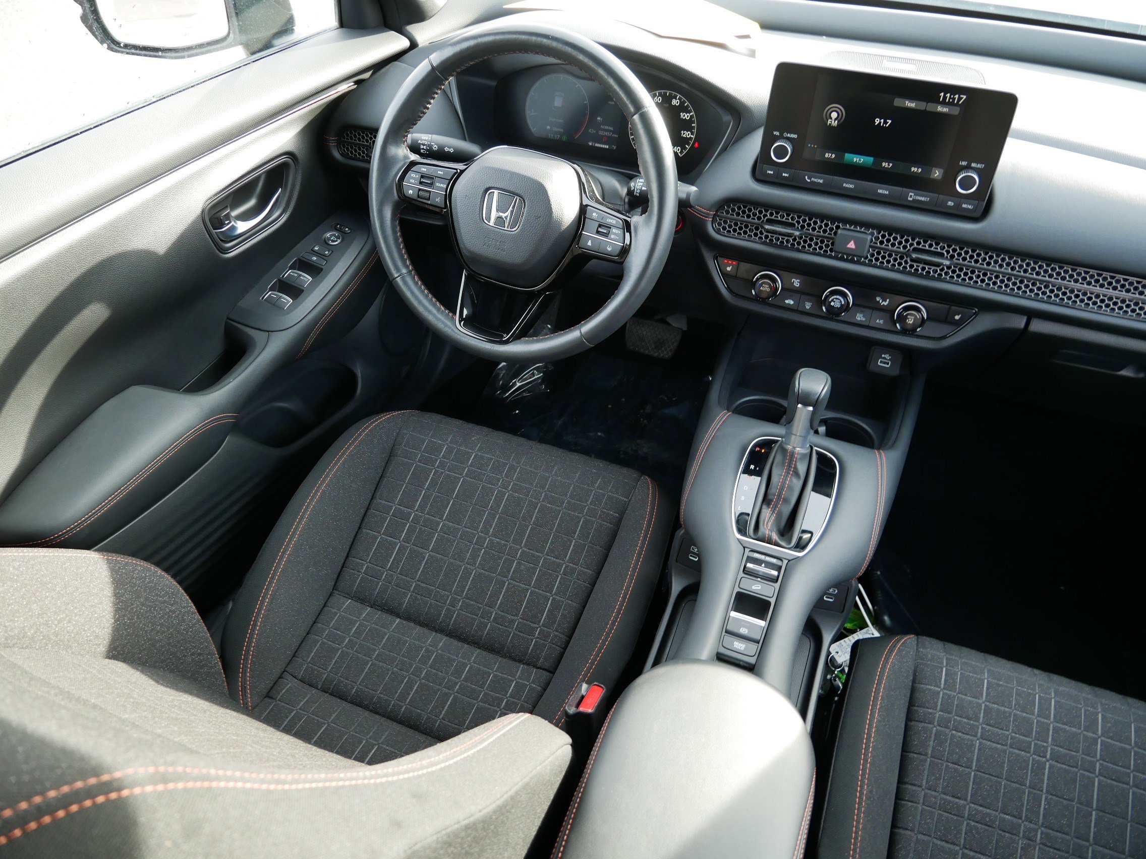 Certified 2024 Honda HR-V Sport image 9