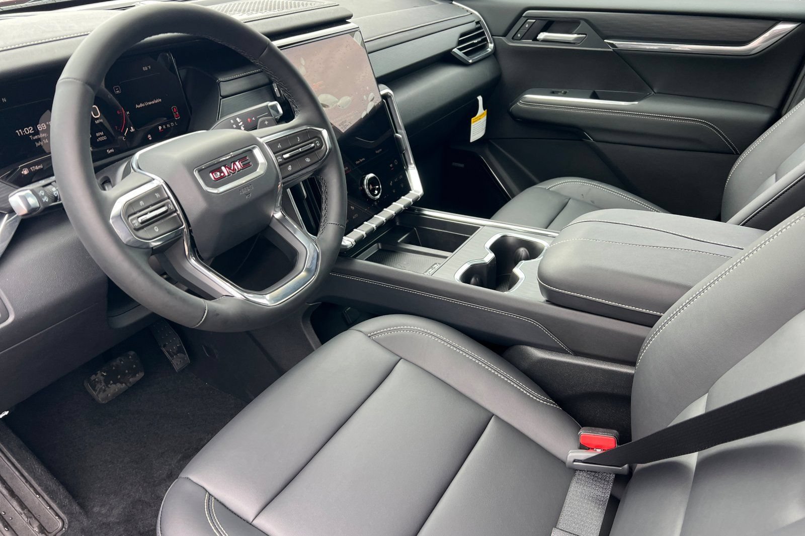 New 2026 GMC Acadia Elevation w/ Black Edition AWD/4WD image 7