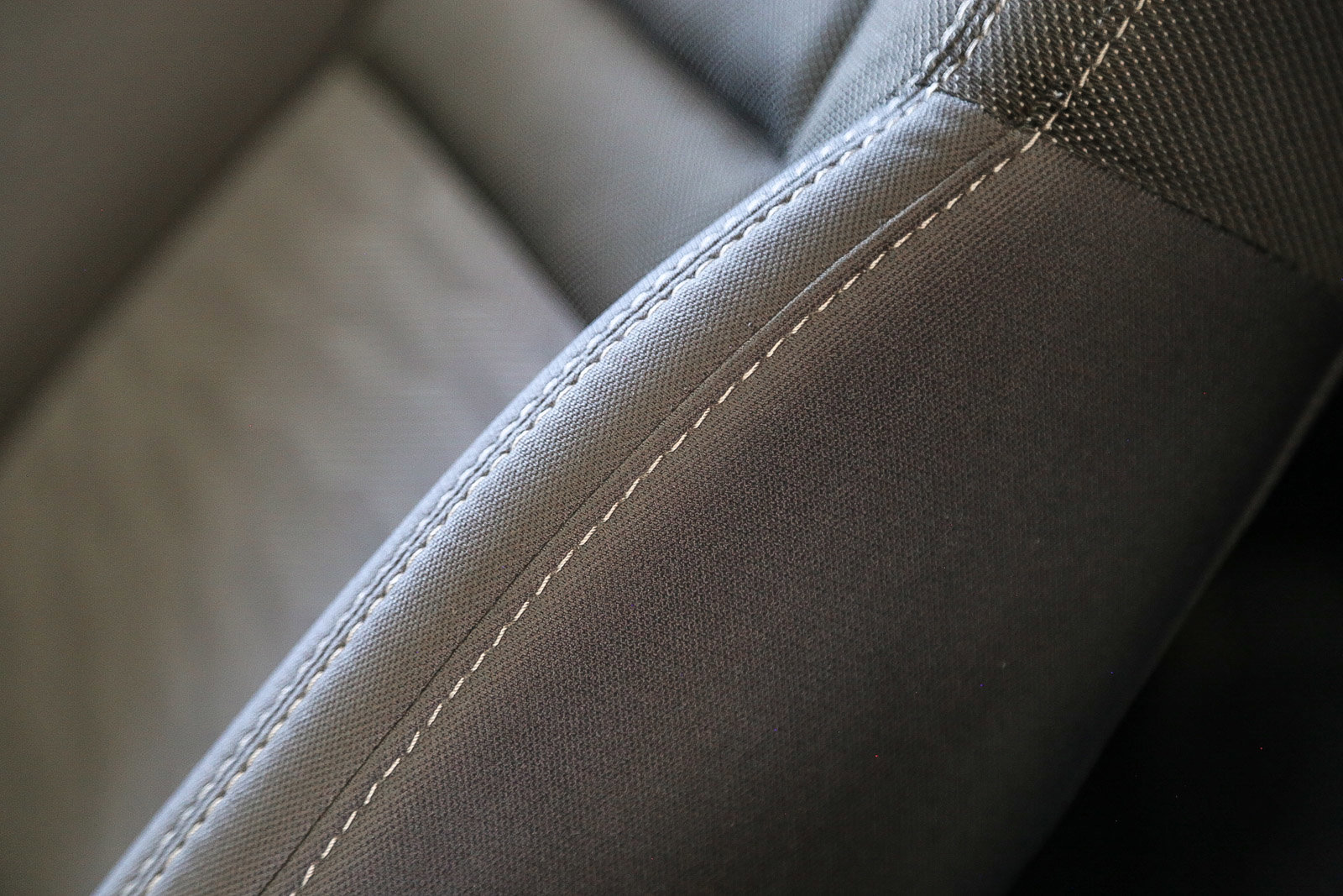 Used 2023 Nissan Frontier SV w/ Technology Package image 24