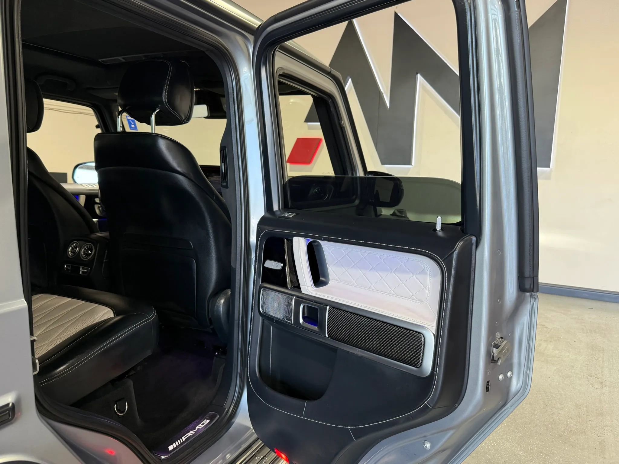 Used 2023 Mercedes-Benz G 63 AMG 4MATIC image 29