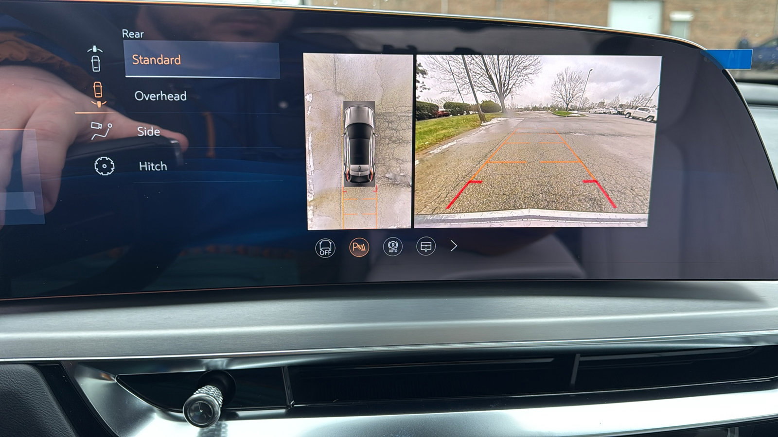 New 2026 Cadillac Lyriq Premium Luxury image 20