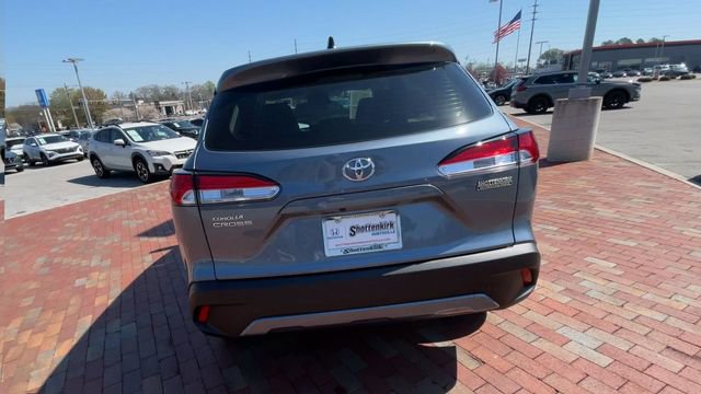 Used 2024 Toyota Corolla Cross L image 8