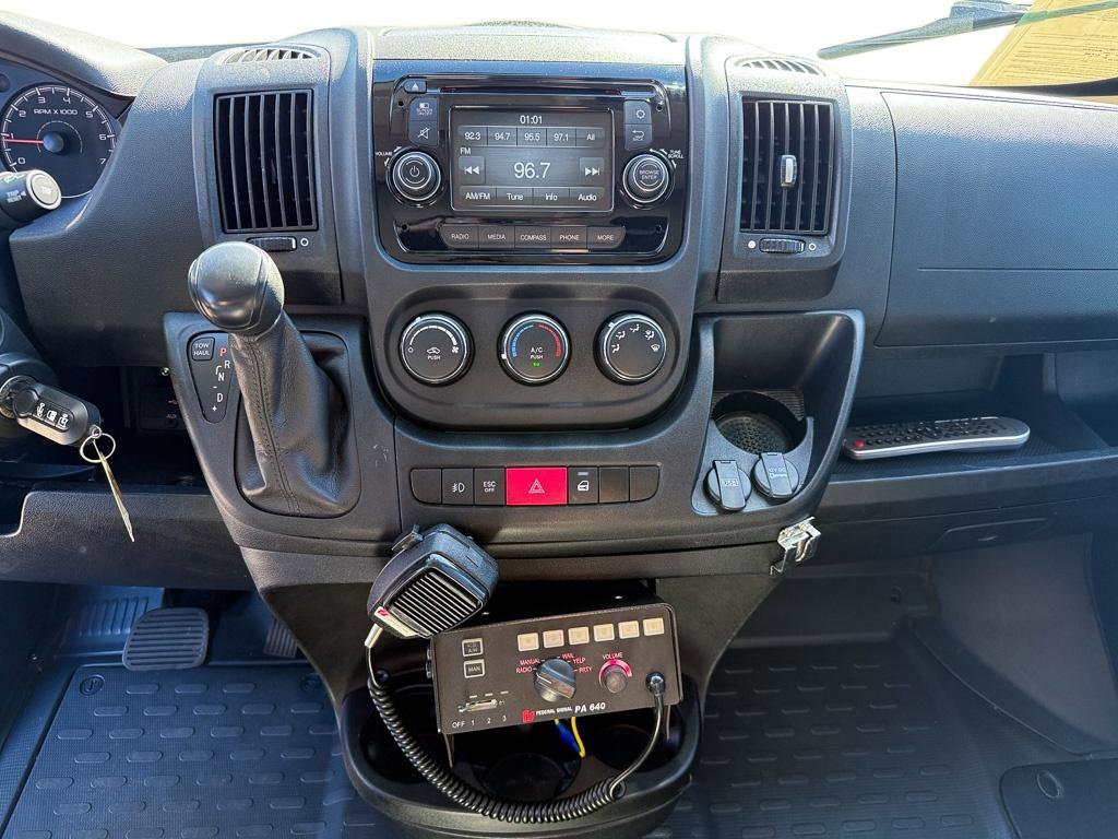 Used 2015 RAM ProMaster 3500 w/ Interior Convenience Group image 19