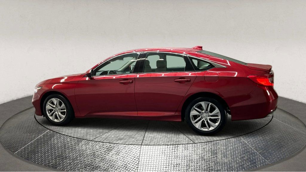 Used 2018 Honda Accord LX image 5