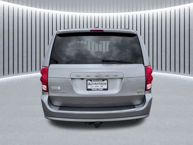 Used 2019 Dodge Grand Caravan SXT w/ Driver Convenience Group FWD image 8