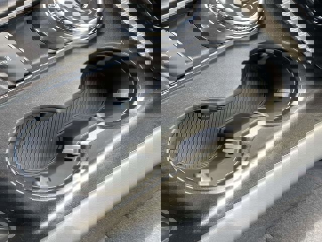 Used 2025 Ford Explorer Active RWD image 31