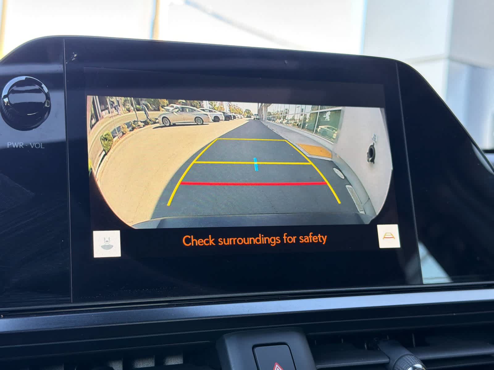 Certified 2025 Lexus UX 300h FWD w/ Accessory Package (Z2) image 21