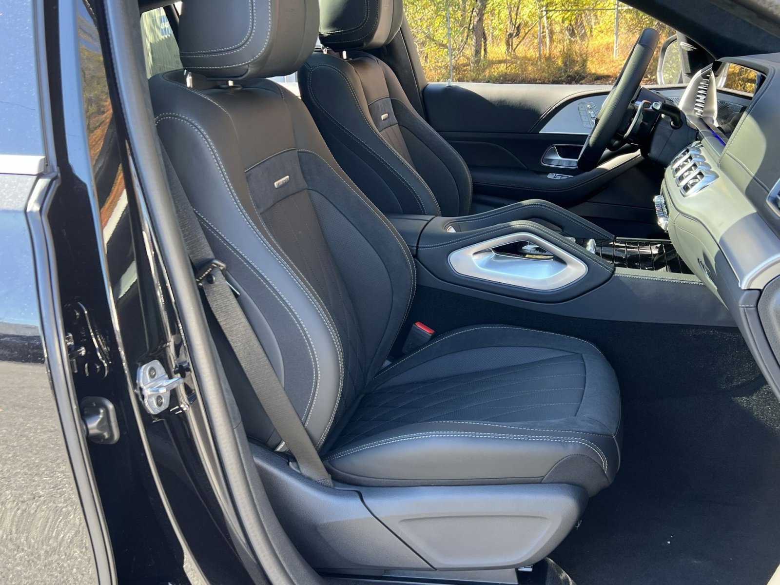 New 2026 Mercedes-Benz GLE 63 AMG S image 26