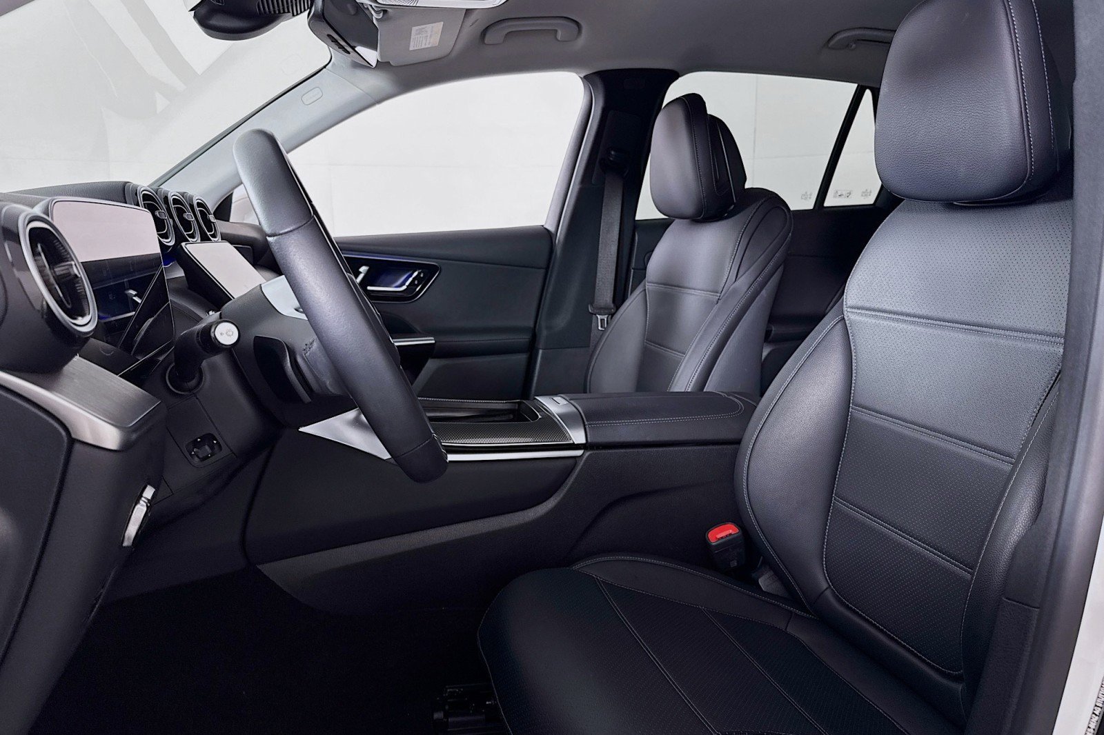 Certified 2025 Mercedes-Benz GLC 350e 4MATIC image 18