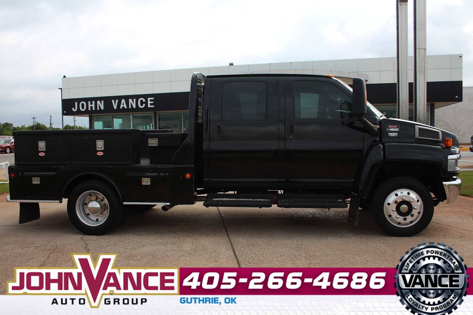 Used 2005 GMC TopKick C4500 2WD Crew Cab image 13