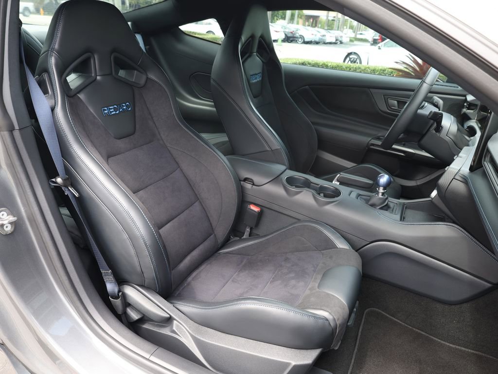 Used 2025 Ford Mustang Dark Horse image 19