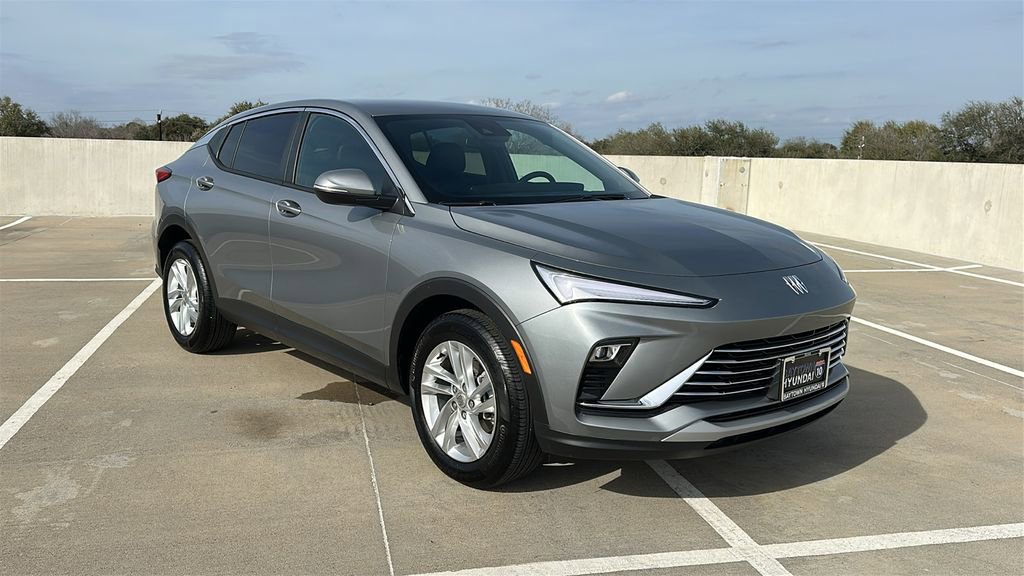 Used 2025 Buick Envista Preferred image 14