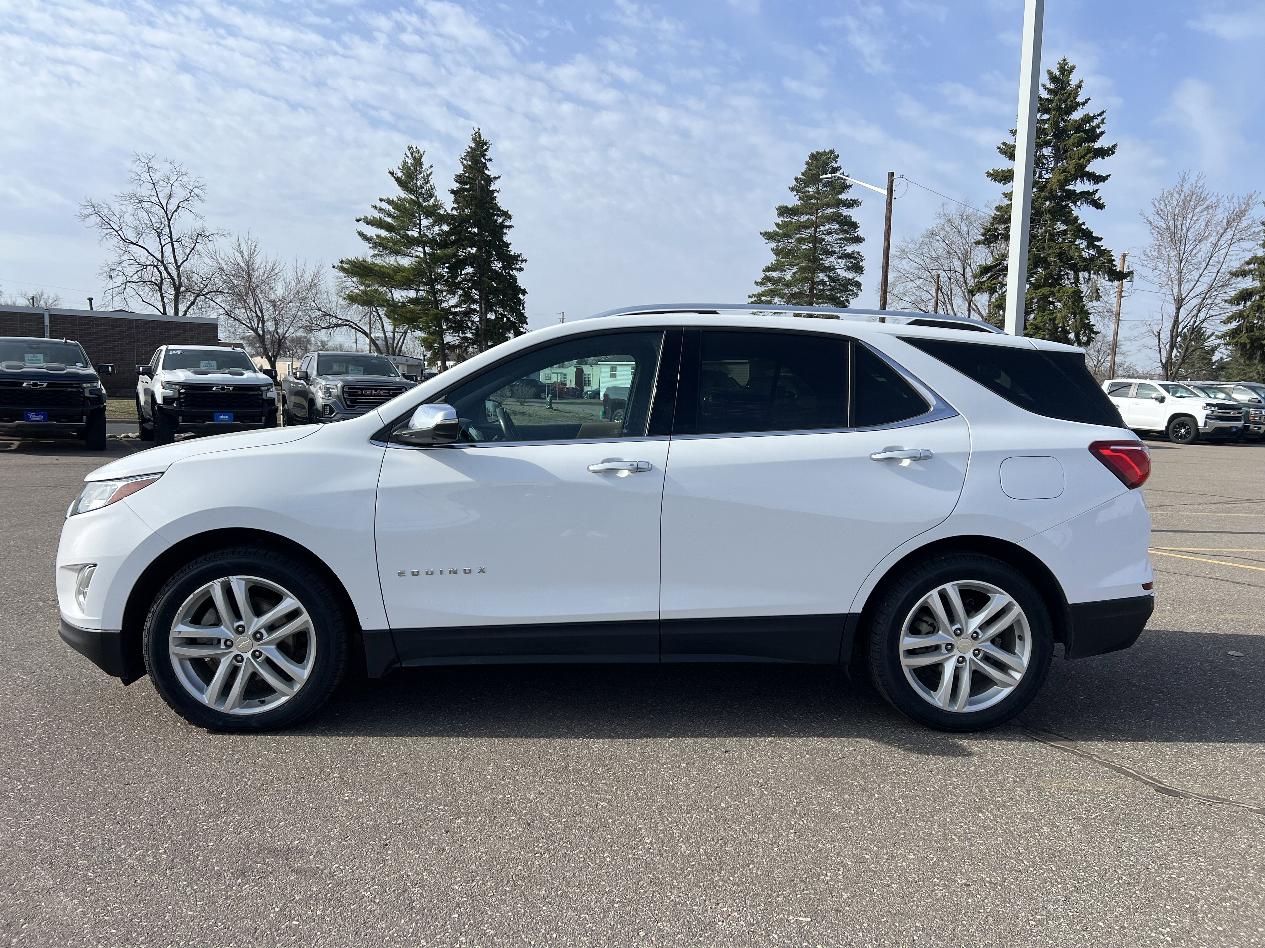 Used 2020 Chevrolet Equinox Premier image 5