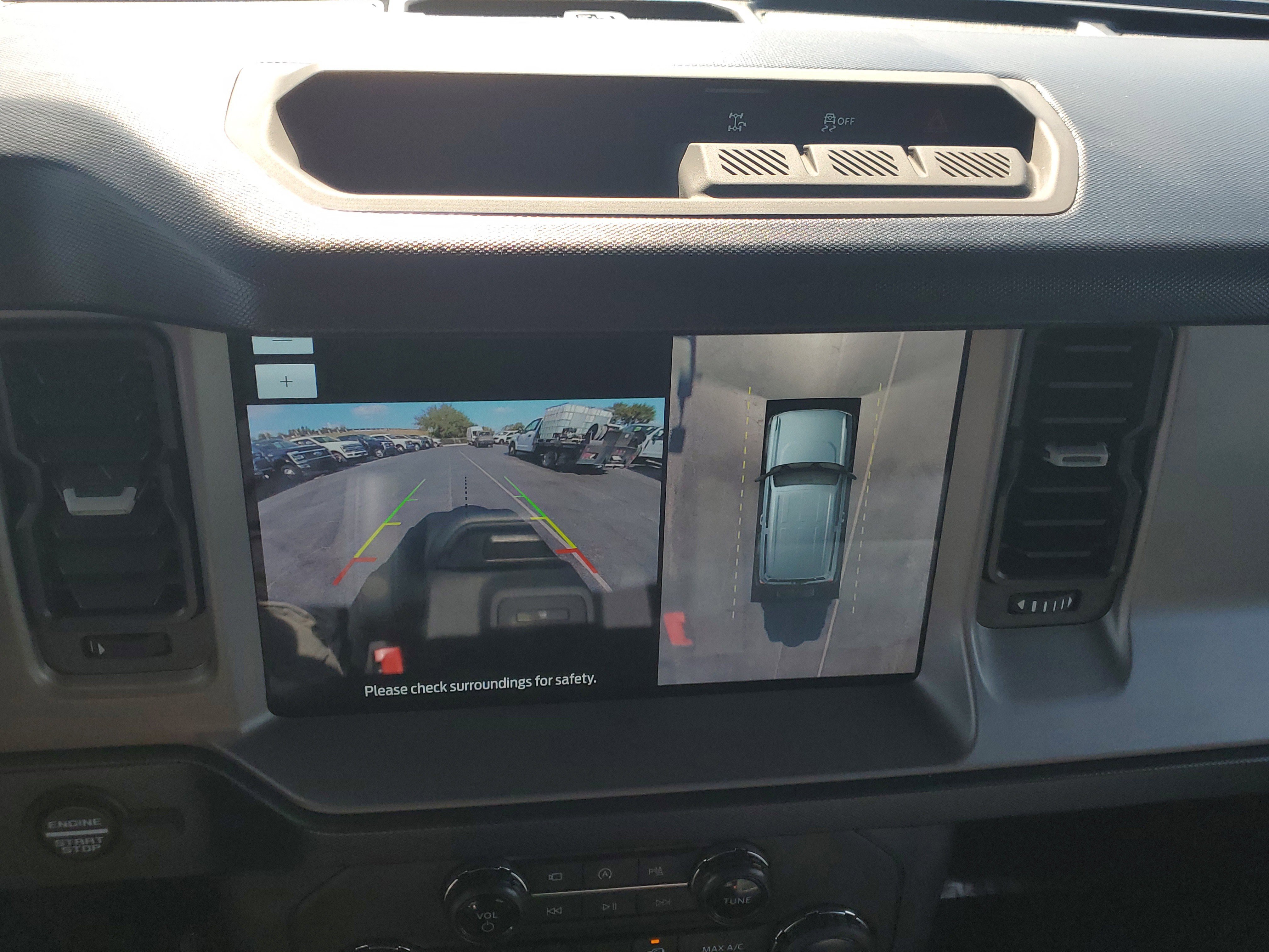 Used 2023 Ford Bronco Outer Banks image 25