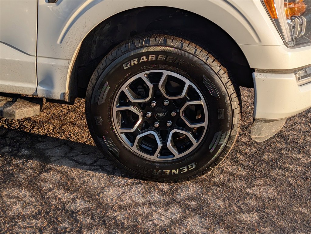 Certified 2022 Ford F150 XLT w/ Equipment Group 302A High image 7