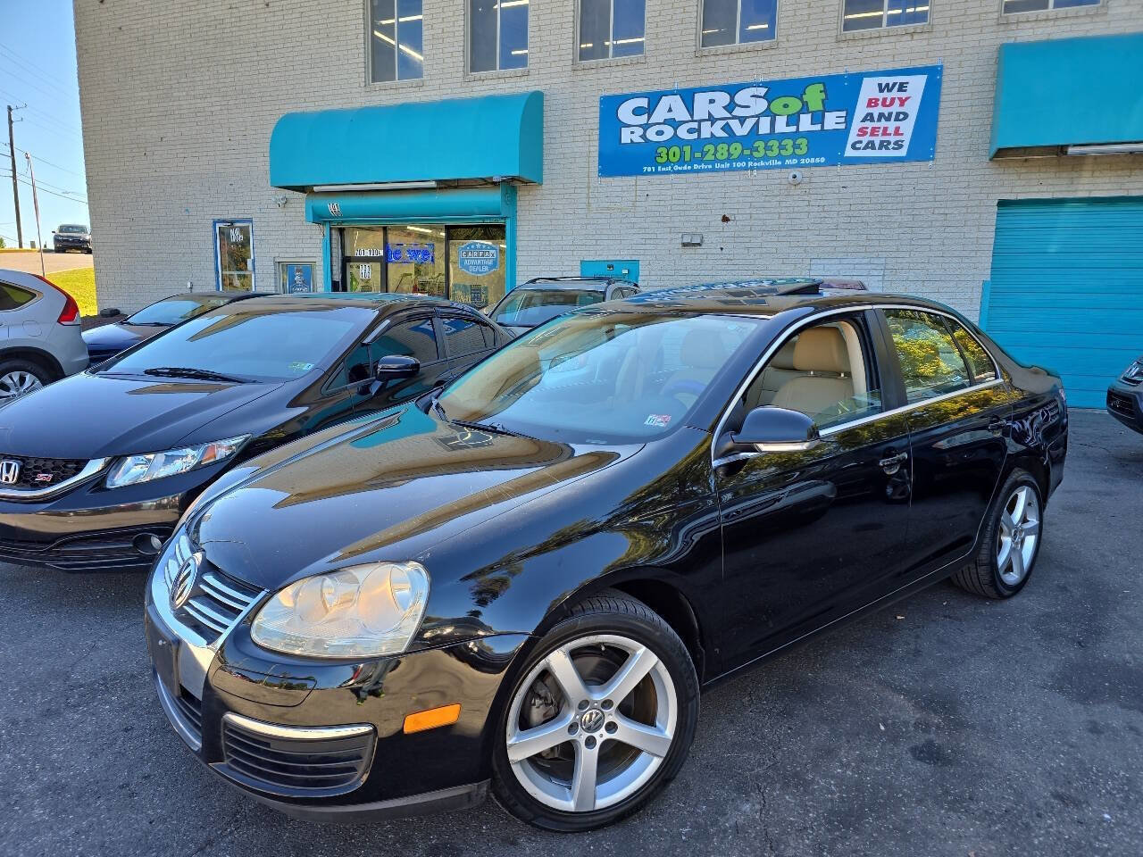 Used 2009 Volkswagen Jetta SEL FWD image 3