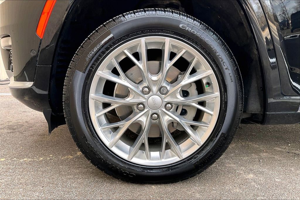 Used 2021 Jeep Grand Cherokee L Summit w/ Luxury Tech Group V image 8